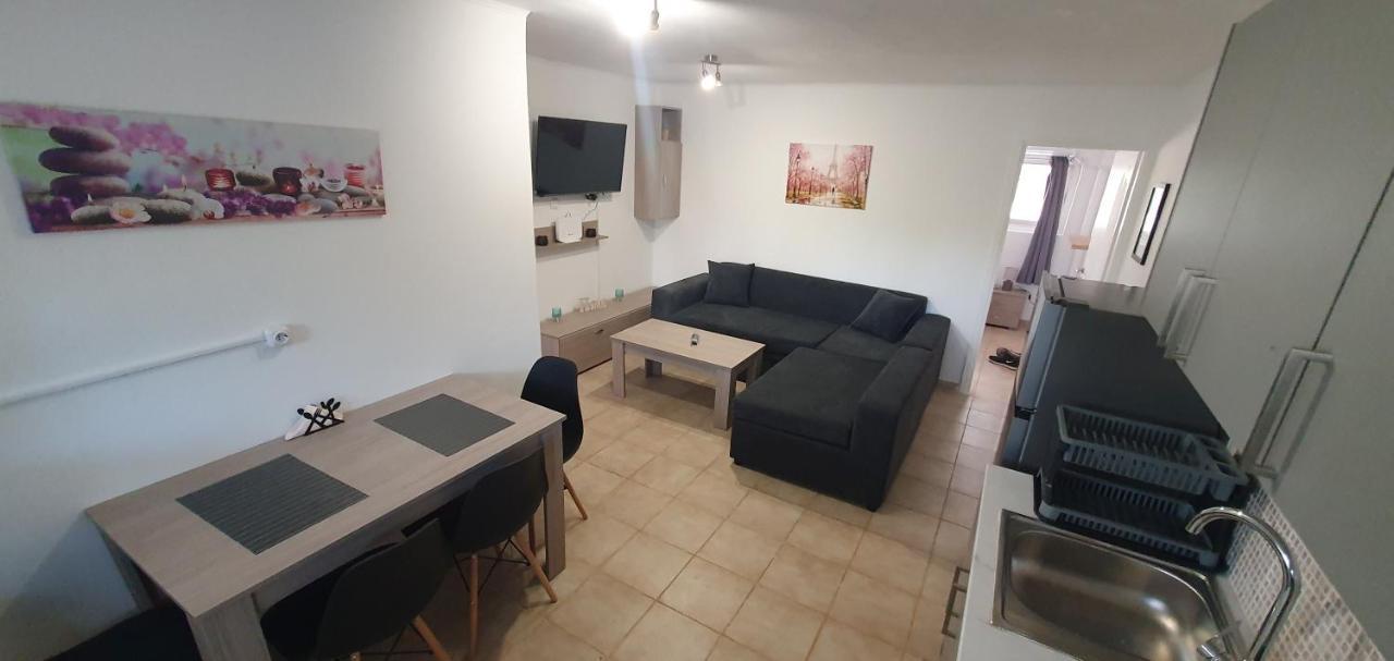 Tsagga House Appartement Oropos Buitenkant foto